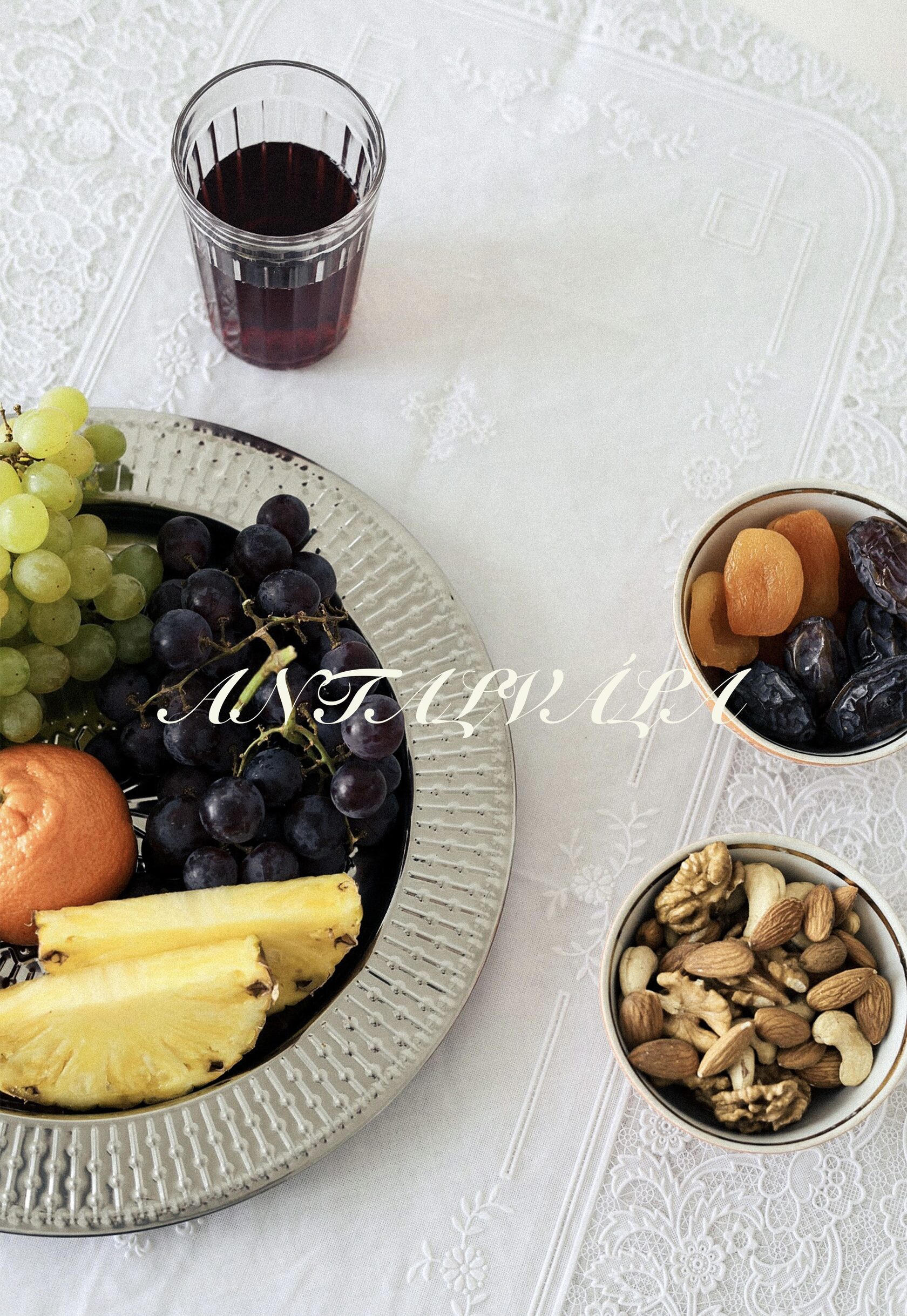 Детали одежды с национальными мотивами в современном прочтении