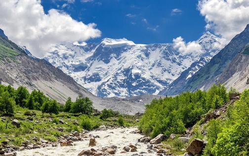 Альплагерь Безенги