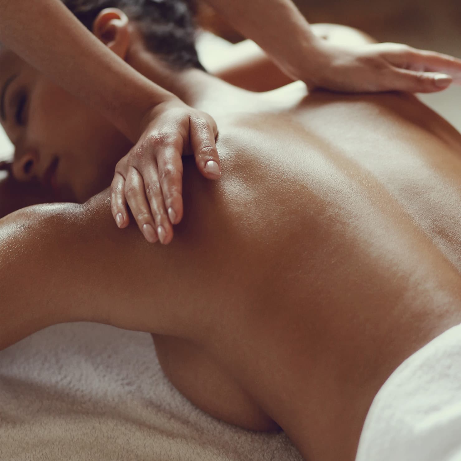 Relax массаж в Altai Palace Medical SPA