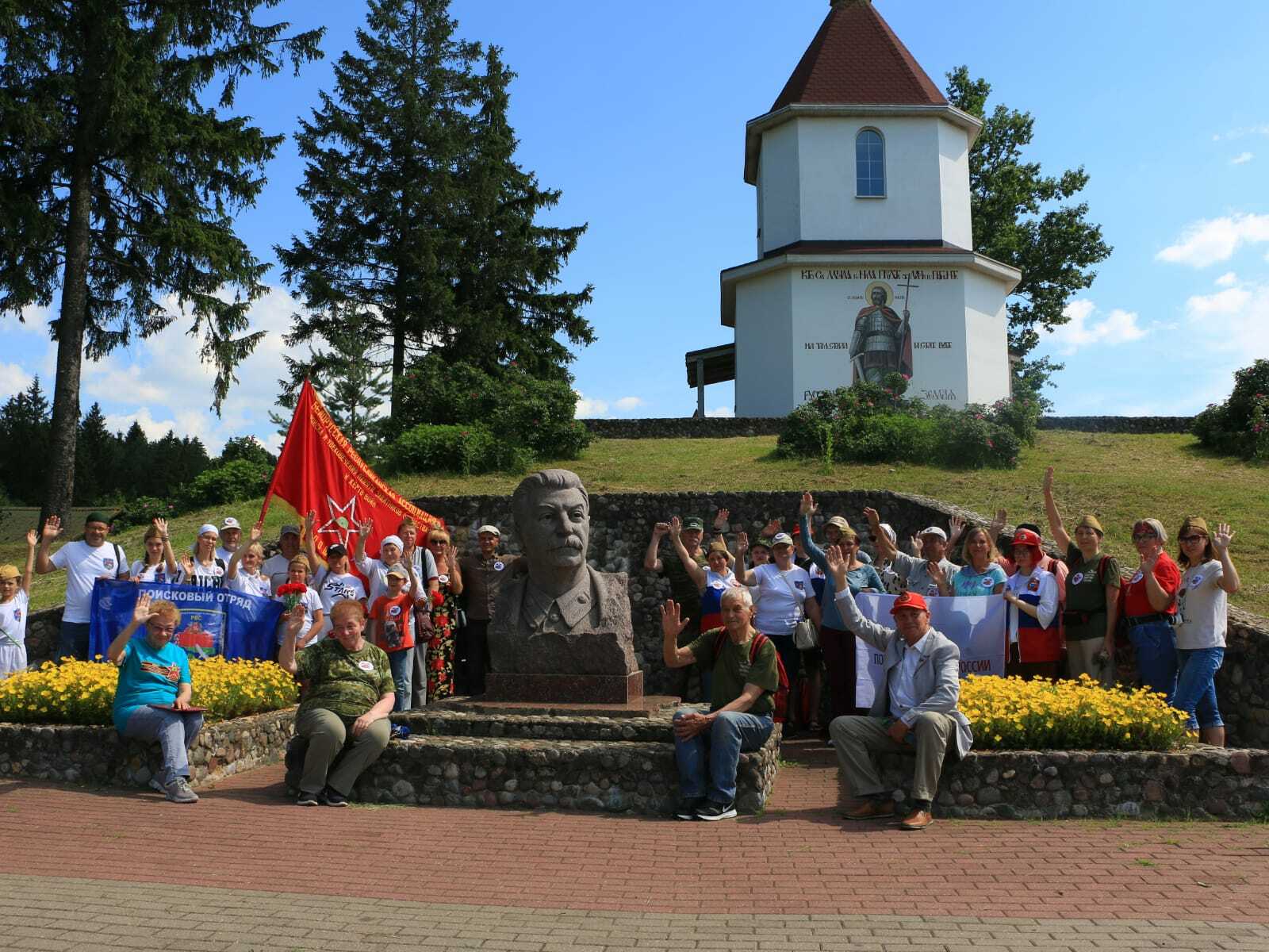 Нам дороги эти позабыть нельзя!»