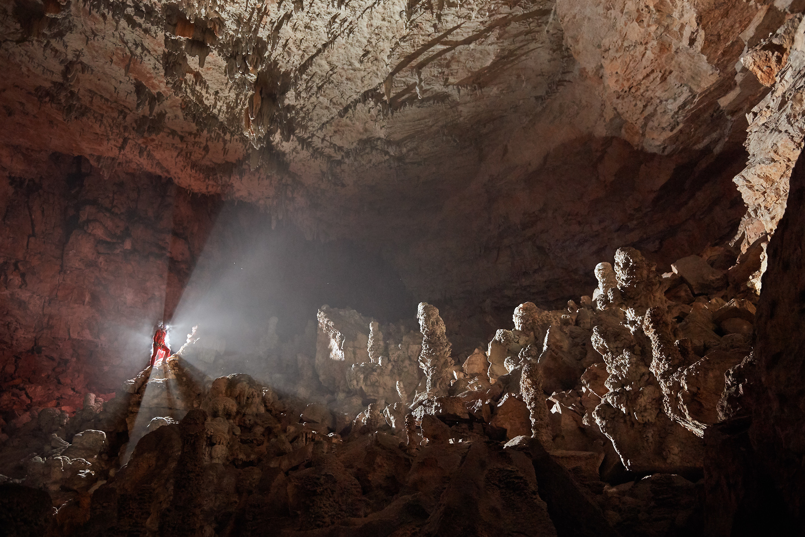 Пещера Трехглазка на ай-Петри