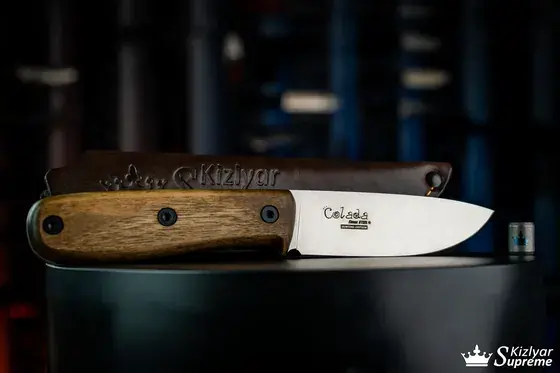 Kizlyar Supreme Colada Hunting Edition with an Elmax steel blade, walnut handle and leather sheath