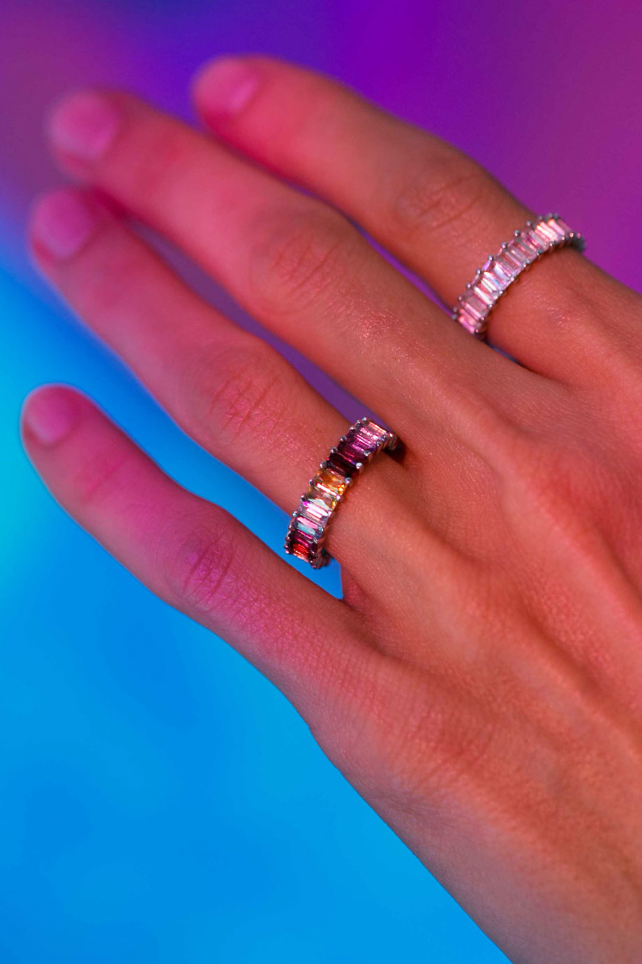 Широкое радужное кольцо-дорожка