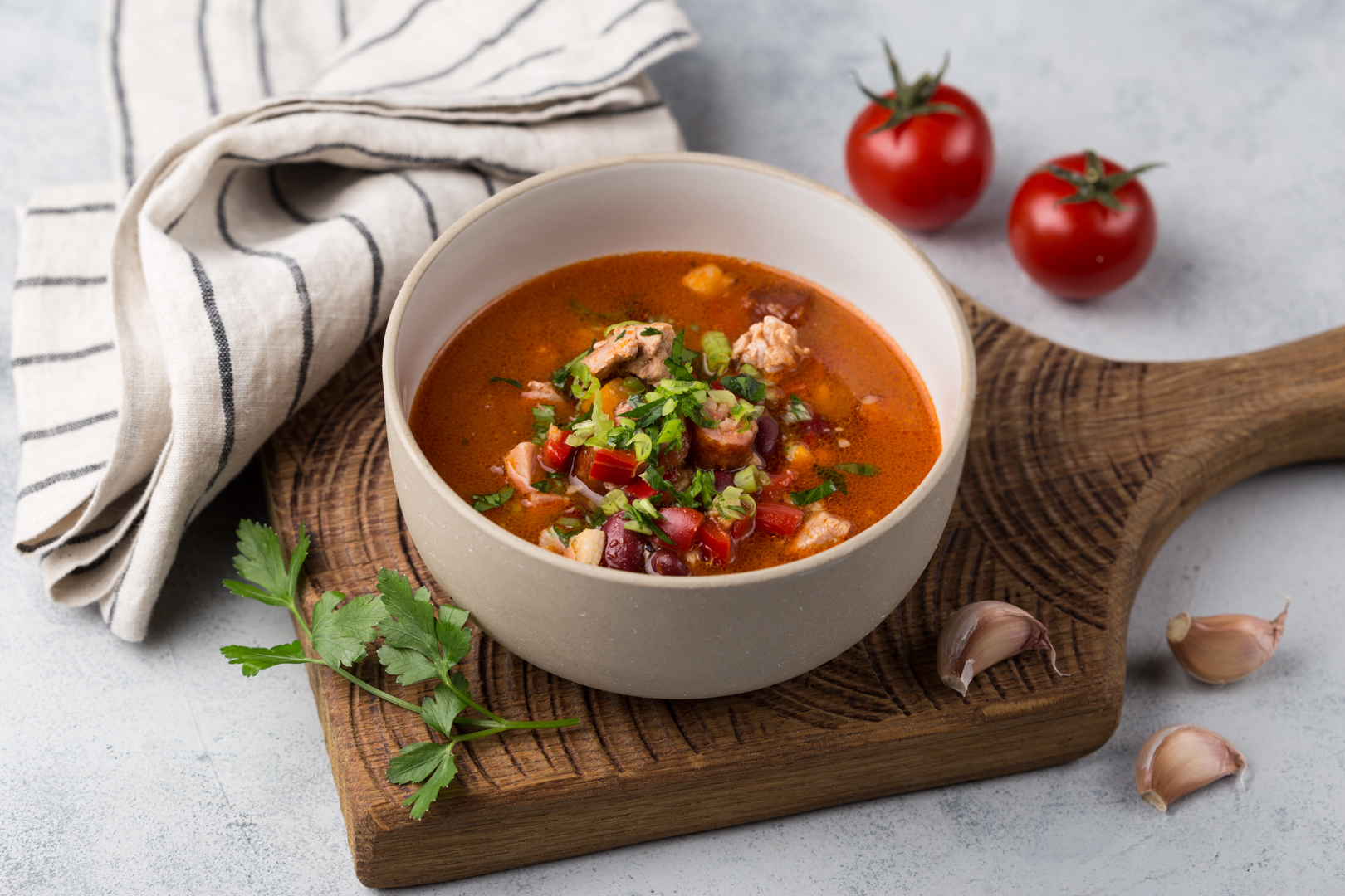 Густой тосканский суп с копчеными колбасками – рецепт приготовления с фото | Elementaree