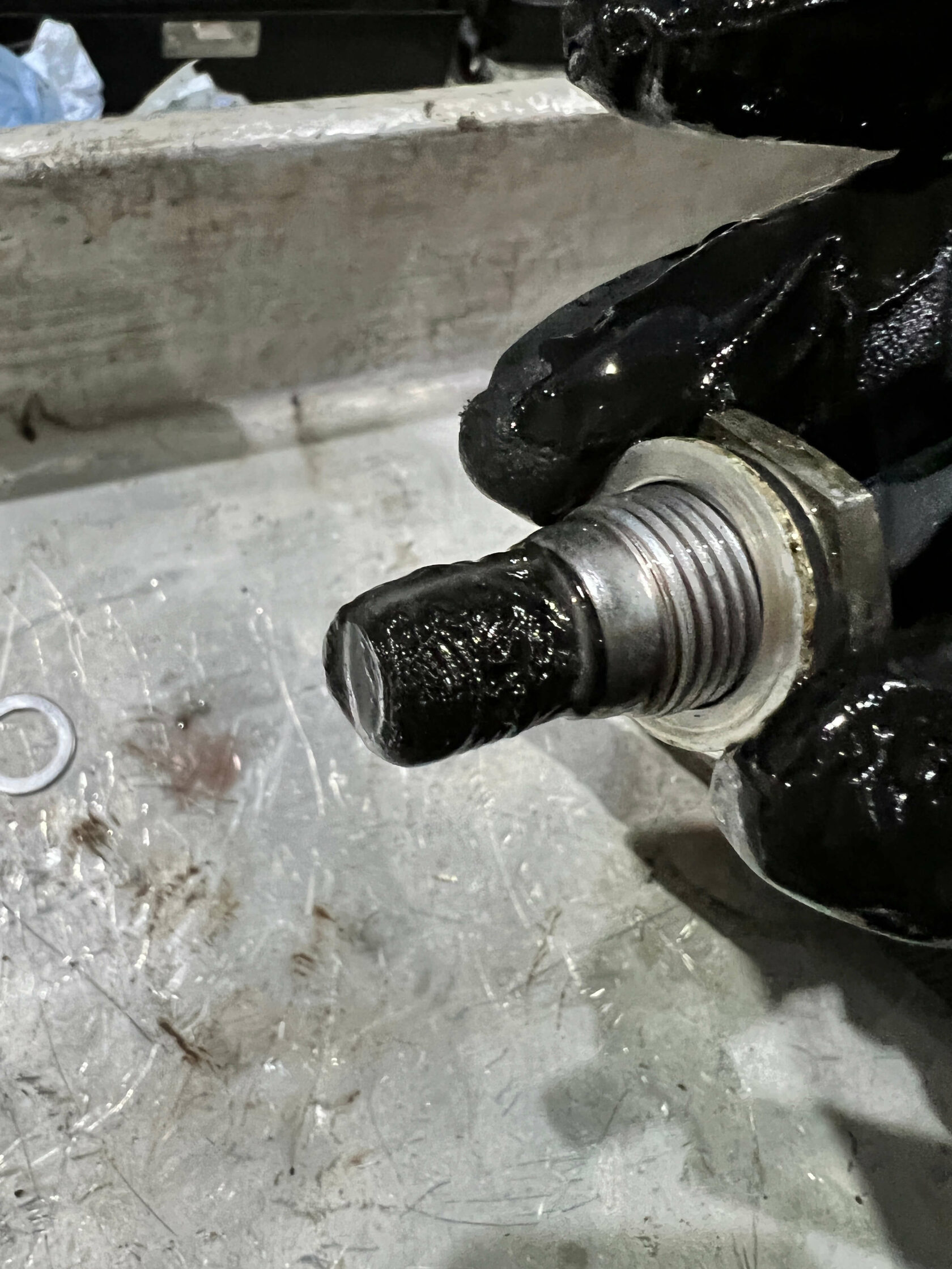 Магнит сливной пробки АКПП Kia