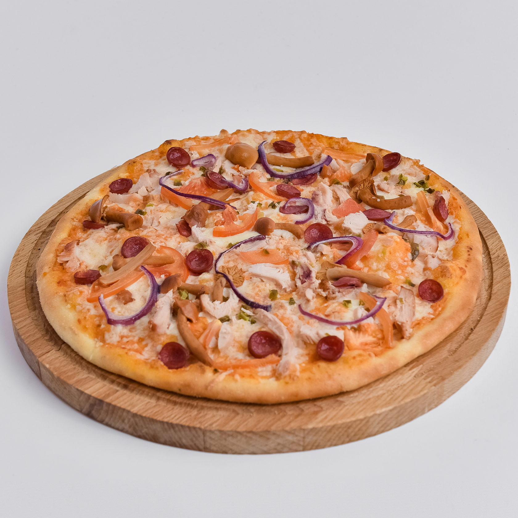 грибная пицца с шампиньонами и колбасой рецепт фото 66