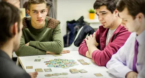 игра Счастье следуй за мечтой финансовая грамотность