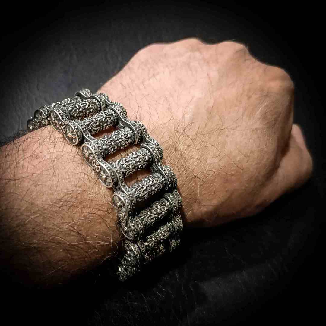 браслет для мужчины, мужской серебряный браслет, брутальный браслет.