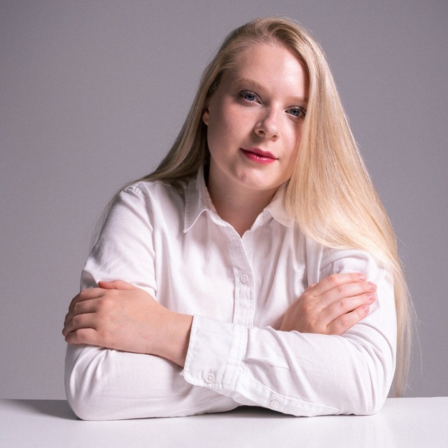 Алина Семёнова