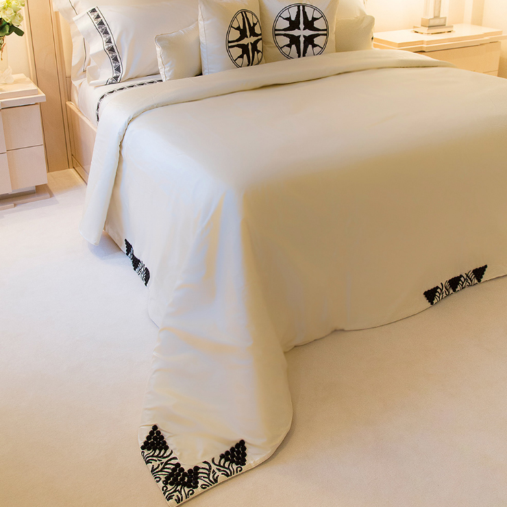 Постельные принадлежности Lalique