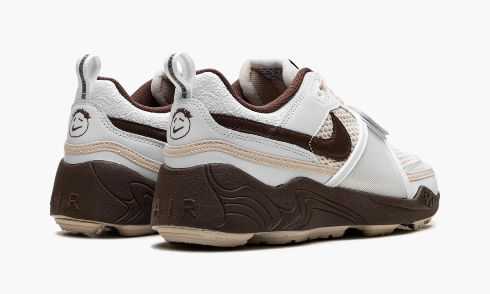 Купить NIKE ZOOM FIELD JAXX TRAVIS SCOTT LIGHT CHOCOLATE - 100