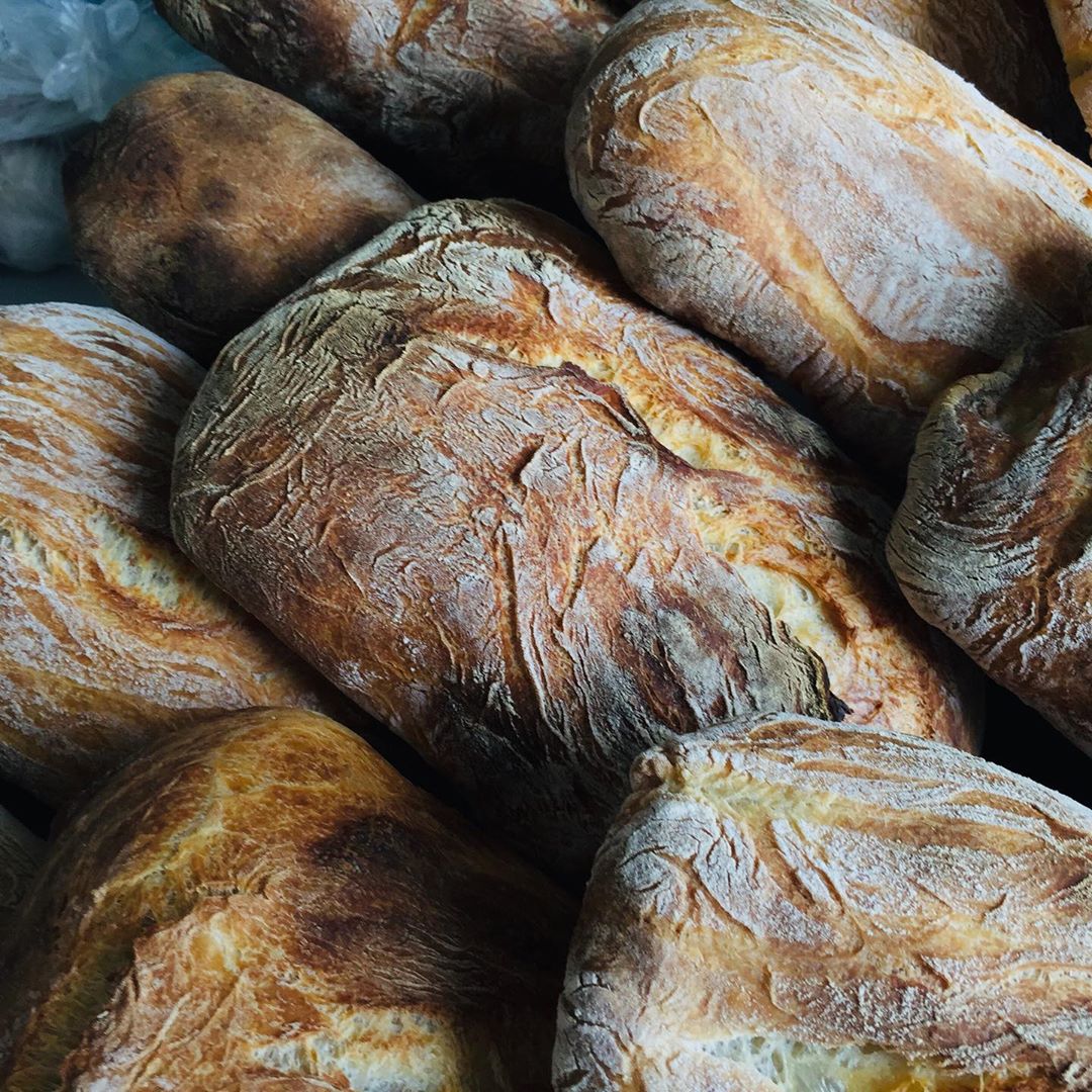 Чабатта с вяленными томатами