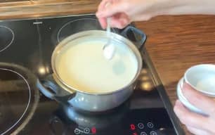 Приготовление крем-супа из цветной капусты со сливками и кабачком: шаг 13