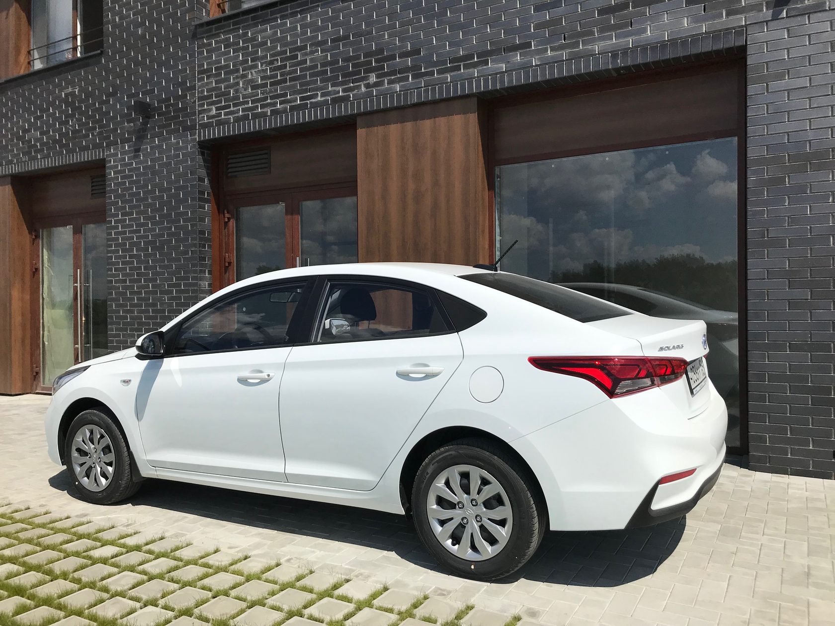 взять авто в аренду уфа без водителя недорого. нижний новгород прокат автомобилей без водителя. аренда авто посуточно без водителя. аренда машины в новосибирске. аренда без водителя новосибирск.