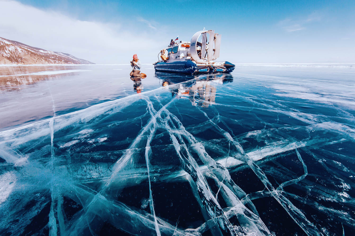 Кристальный лед Байкала