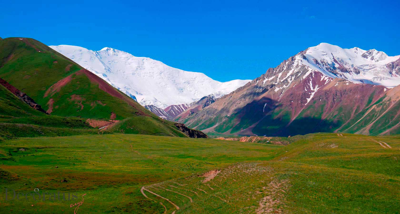 пик ленина и горы памира киргизия