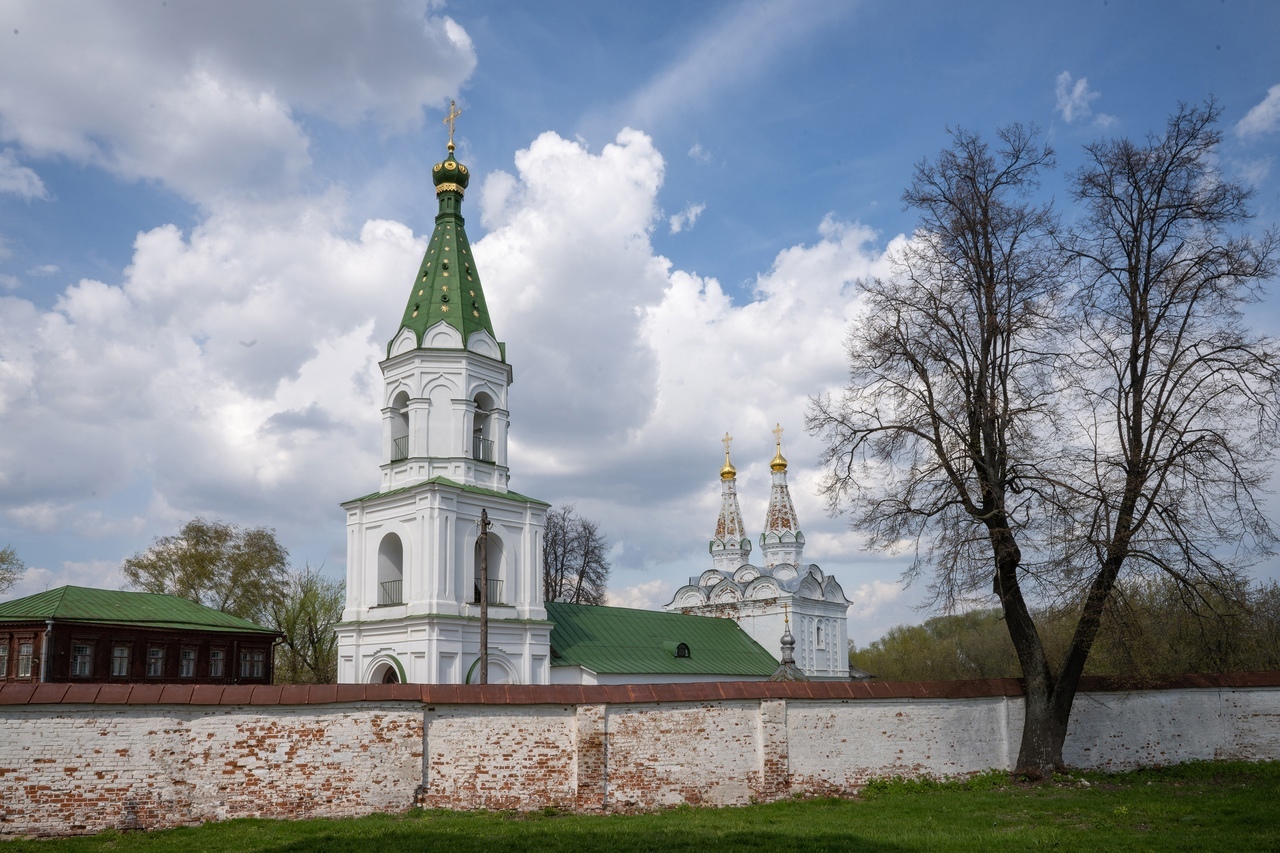 Рязанский Кремль батюшка