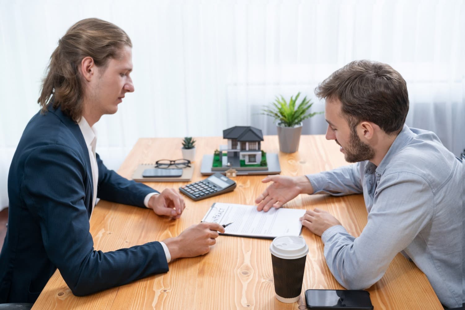 Что такое предварительный договор купли-продажи и как он защищает стороны