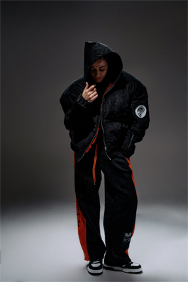 Куртка женская бежевая