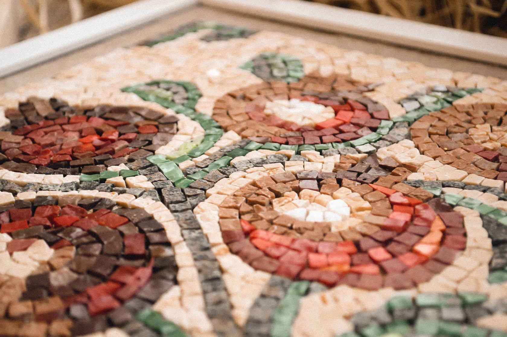 Мозаика с крупногабаритной основой образцами изображений и крупными фишками