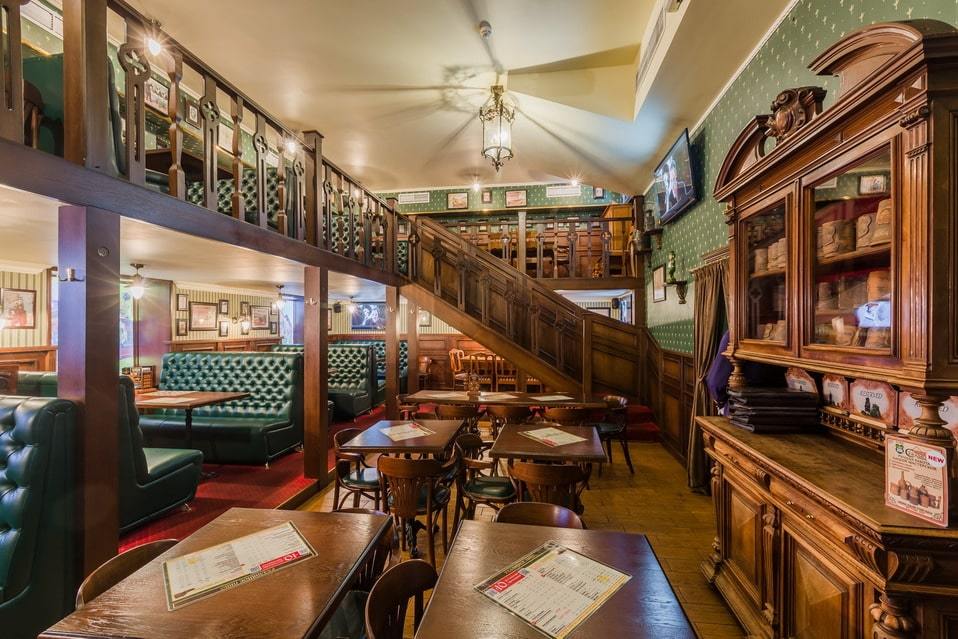 Интерьер Dublin Pub