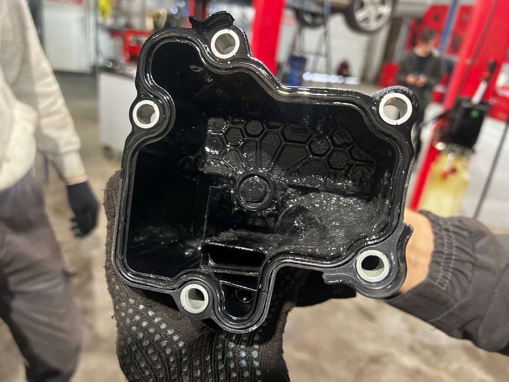 Отложения в крышке учитывая пробег всего 5000км