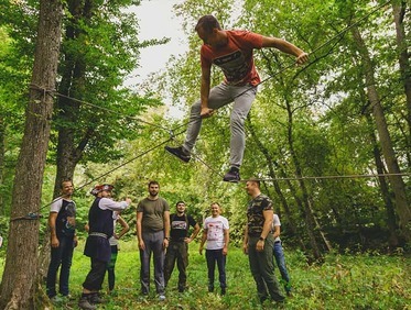 Заказать веревочный тимбилдинг для сервисного центра