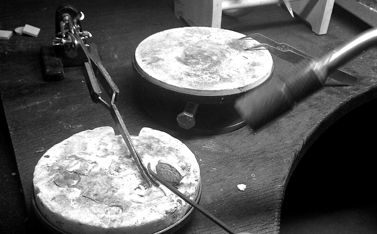 пайка запонок