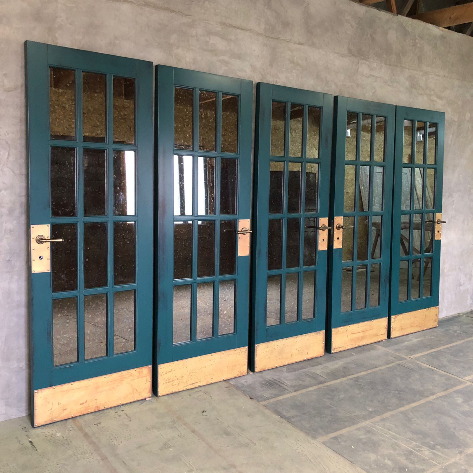 Дизайнерская дверь вариант 3