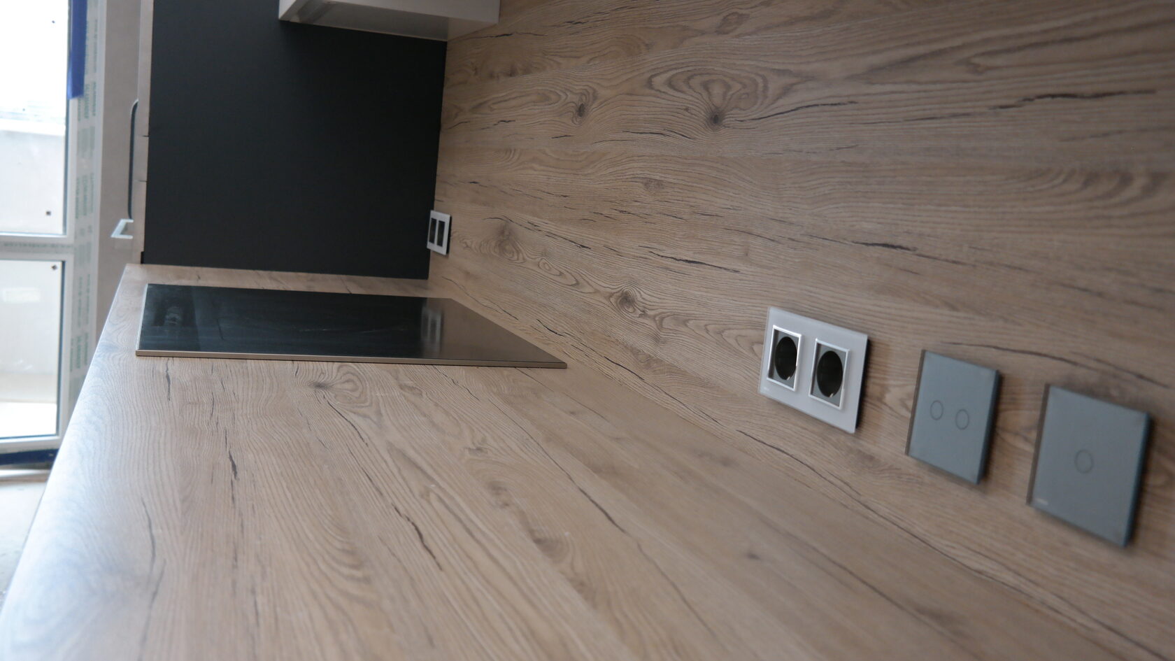 Столешница для кухни из компакт плиты HPL Duropal