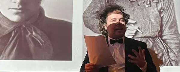 Гастролекция — ужин с тематической лекцией