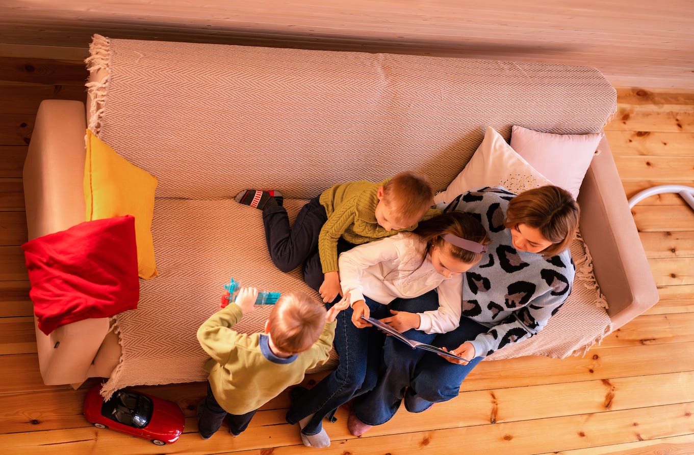 Совместный семейный отдых за городом в Aframe Happy