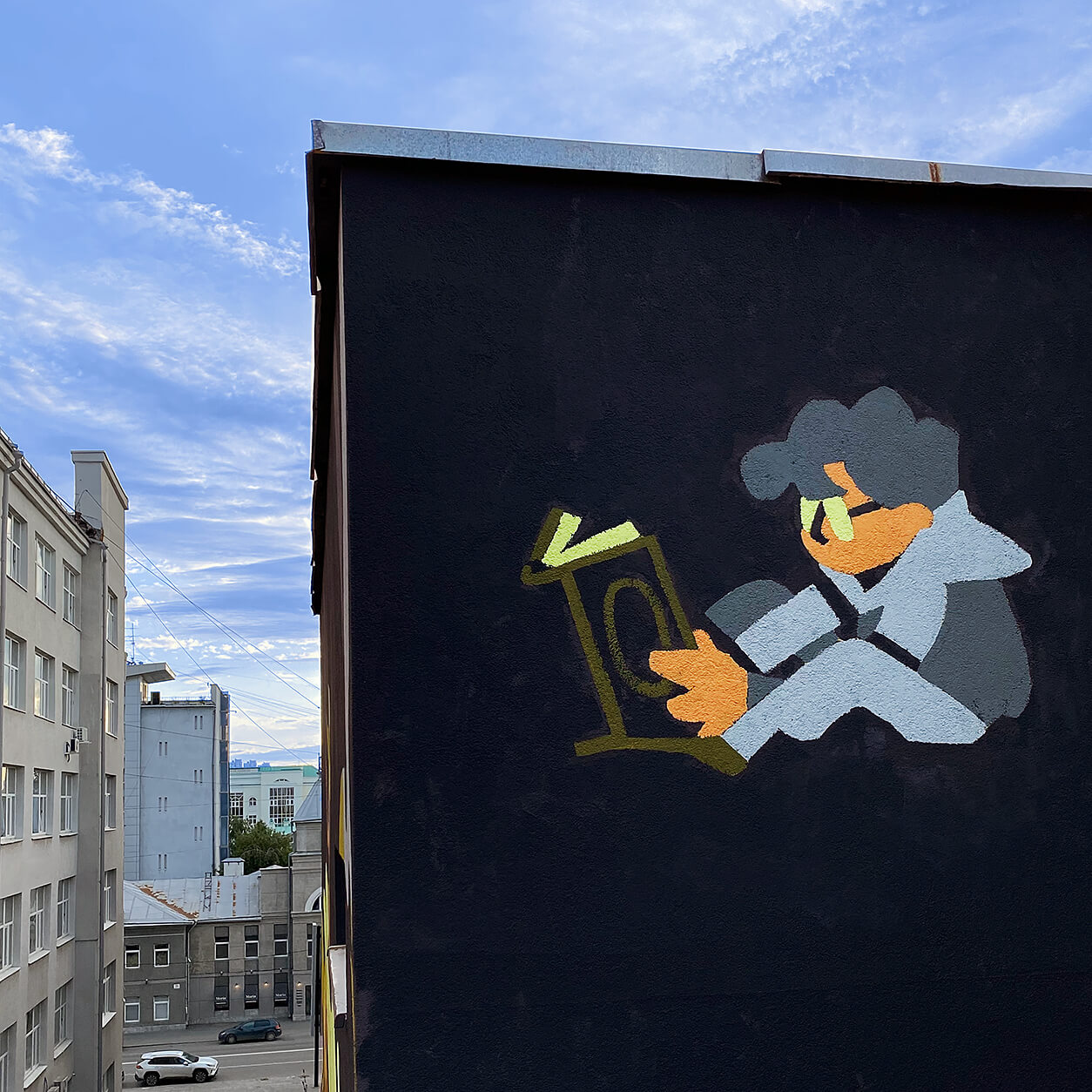 Росписи в Екатеринбурге на фестивале Стенографиия. Муралы авторства Алексея Бархана.