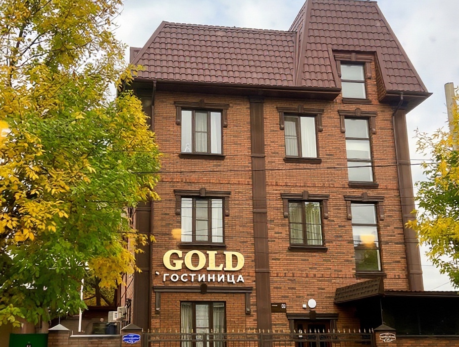 Гостиница GOLD — фасад