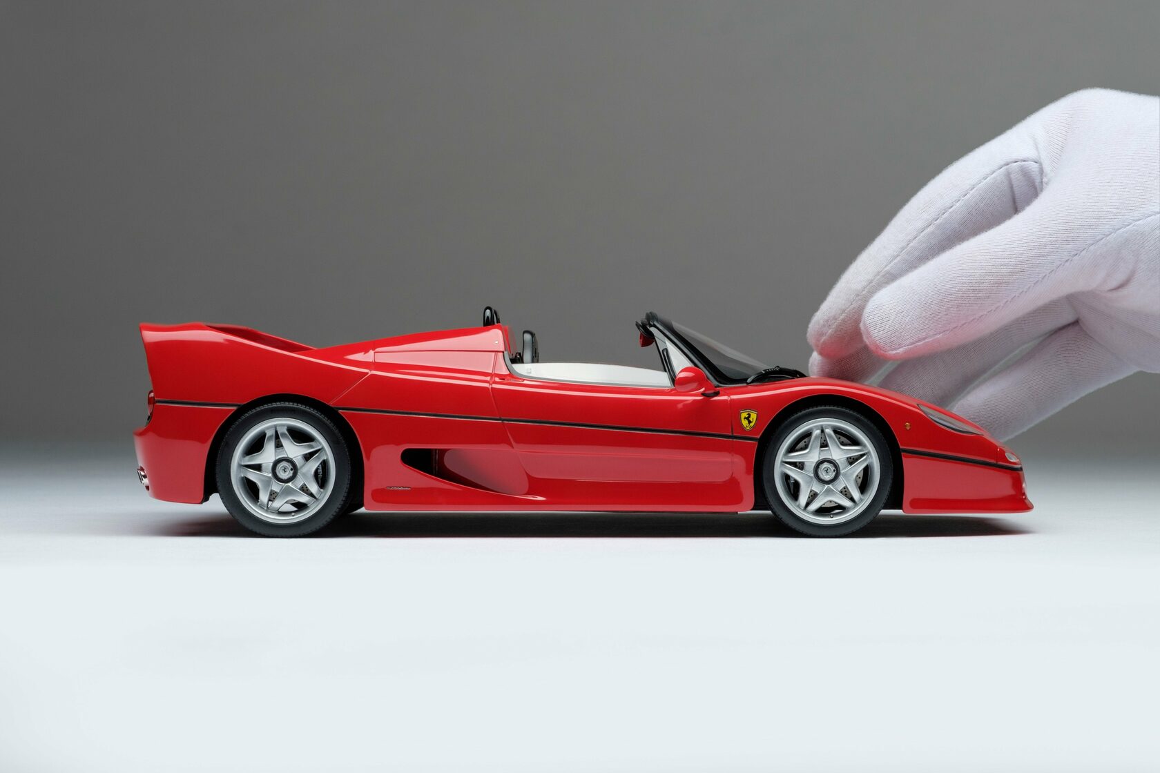 Купить модель автомобиля Ferrari F50 Amalgam – Aclassica