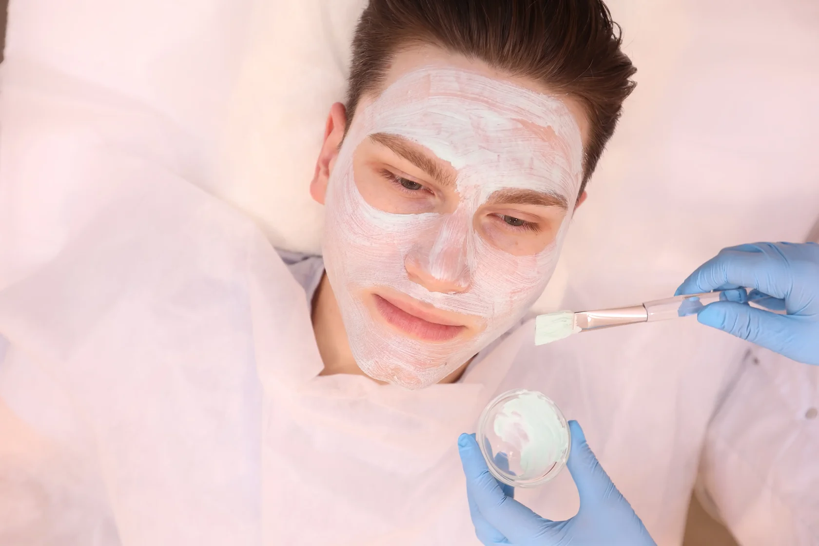 Уходовая процедура для кожи лица в клинике «Лаванда», Екатеринбург