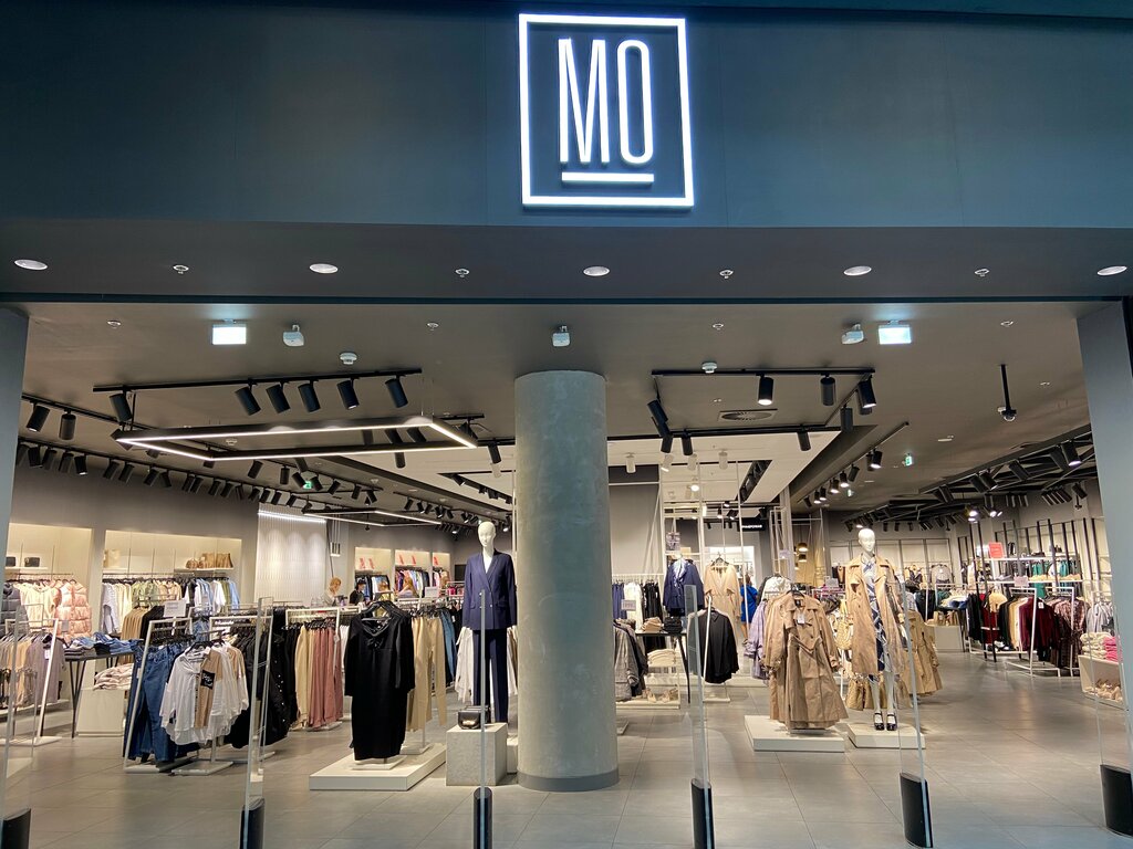 В пресс-службе Fes Retail прокомментировали новость о том, что компания может закрыть в России все магазины бренда Мo и часть точек Re, "Син", Cr, Xc