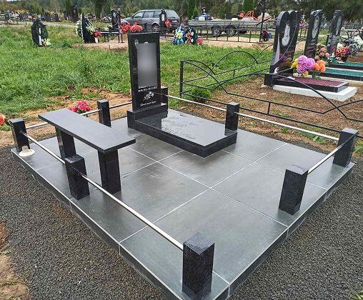 памятник из гранита на могилу