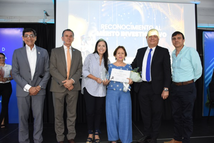 Docente de Ingeniería recibe Reconocimiento al Mérito Científico
