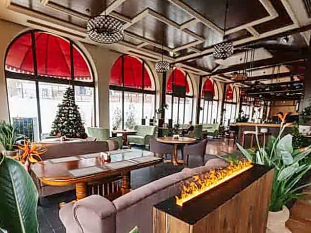 Ресторан Каштан Красная поляна 960 (отражено по горизонтали)