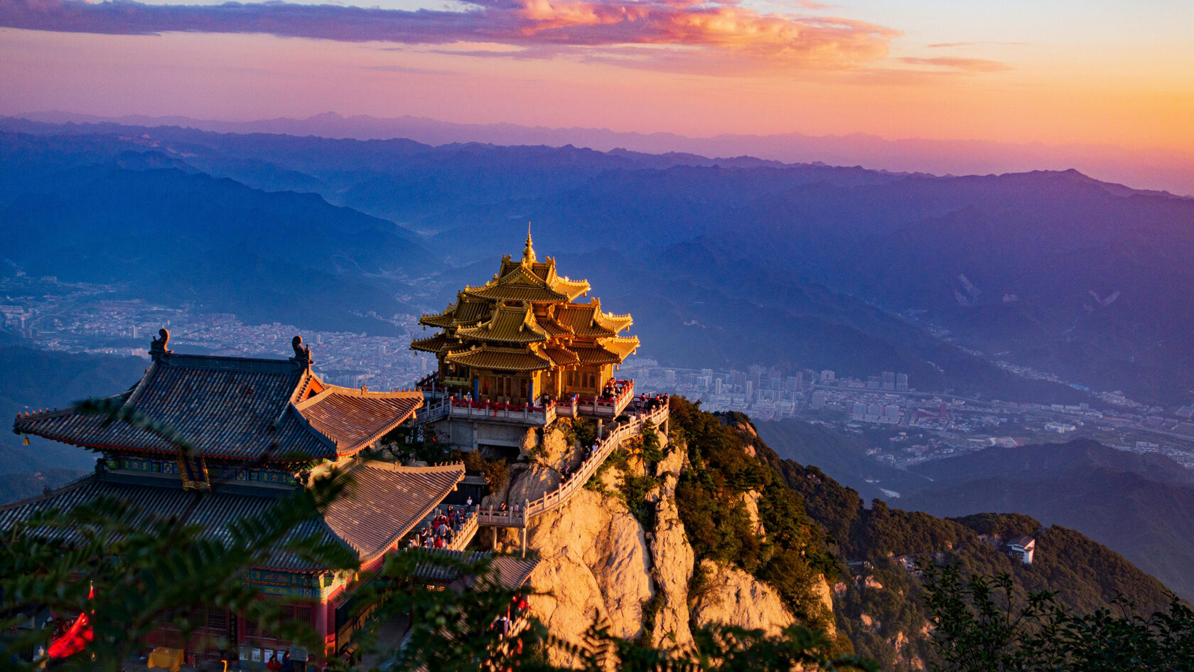 Гора Лаоцзюнь. Лоян. Китай