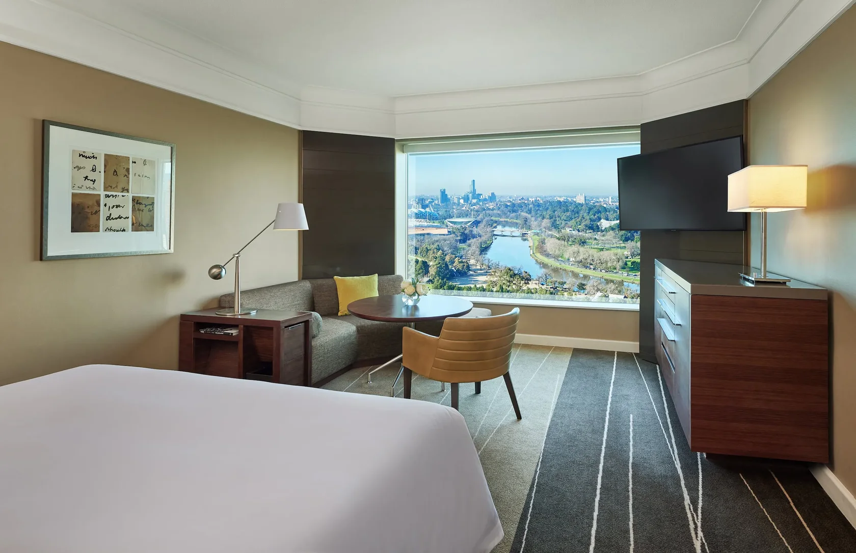 Номер с видом на реку Ярра и парки Мельбурна, Grand Hyatt Melbourne