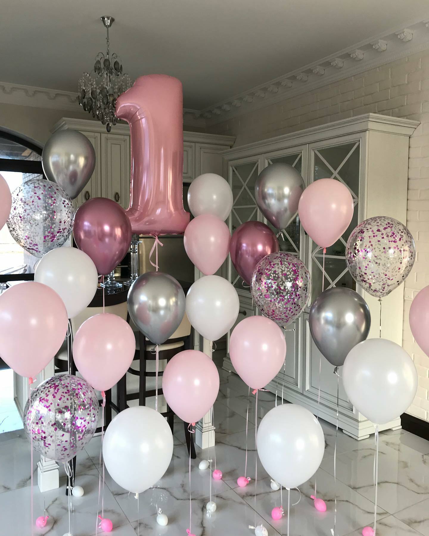 Фотозона на 1 год девочке купить в Москве