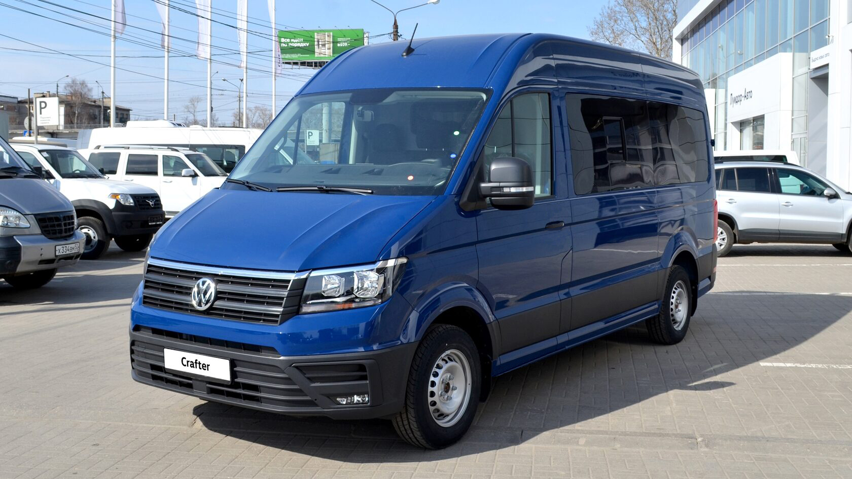 Volkswagen Crafter специальные автобусы | Официальный дилер Луидор-Авто