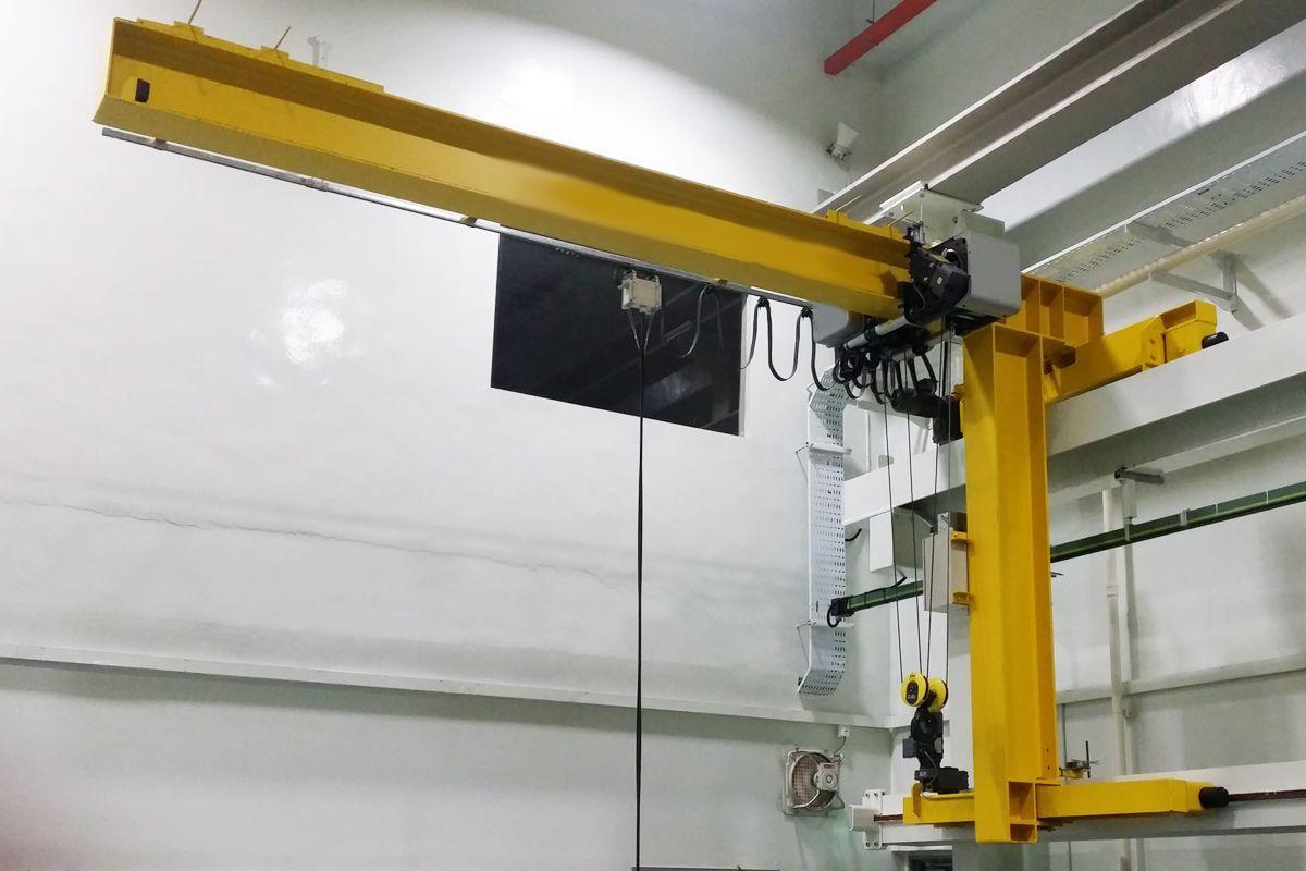 Консольный кран передвижной 0. Кран укосина 0. Кран консольный 2т yale. 5-2 тонны. Кран консольный 0.