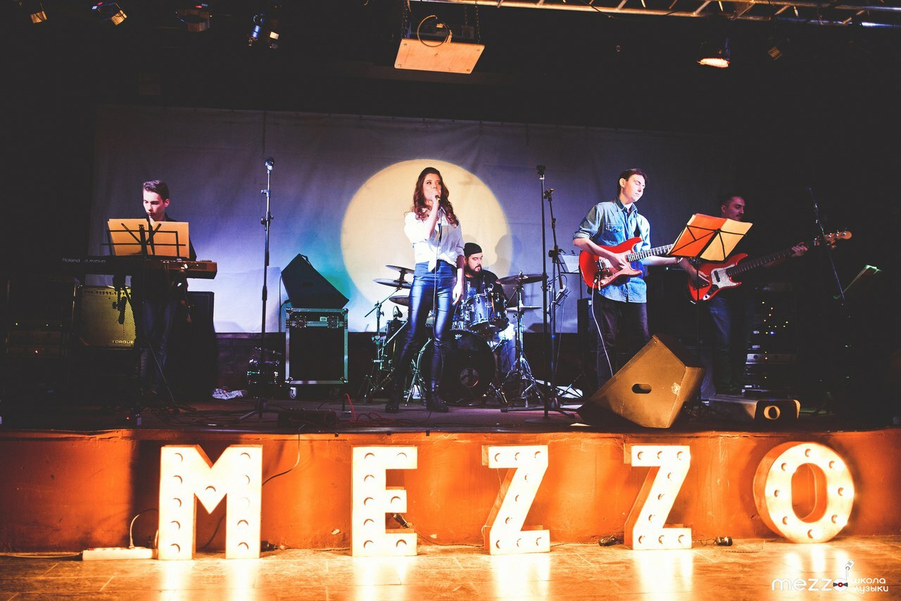 Школа вокала для взрослых в Москве. Твое время петь!