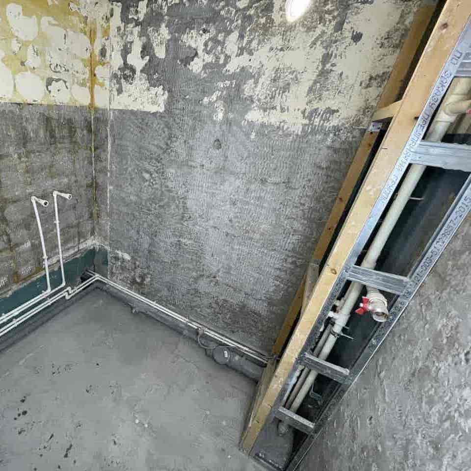 демонтаж труб в Омске