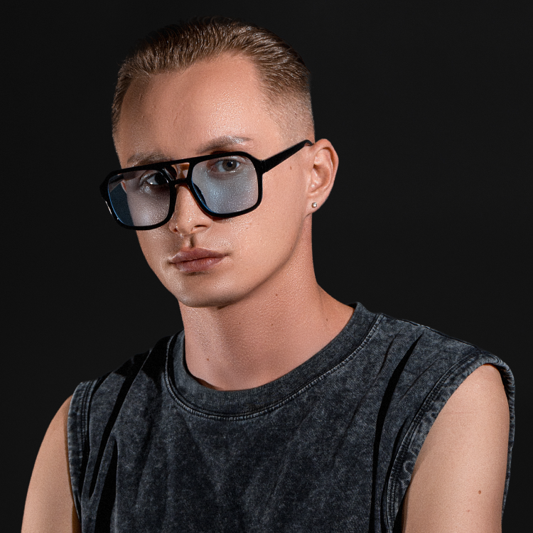 Барбер Валерий в Monocuts Ставрополь, ул. Дзержинского, 108 и Изобильный, ул. Ленина, 117, записаться онлайн