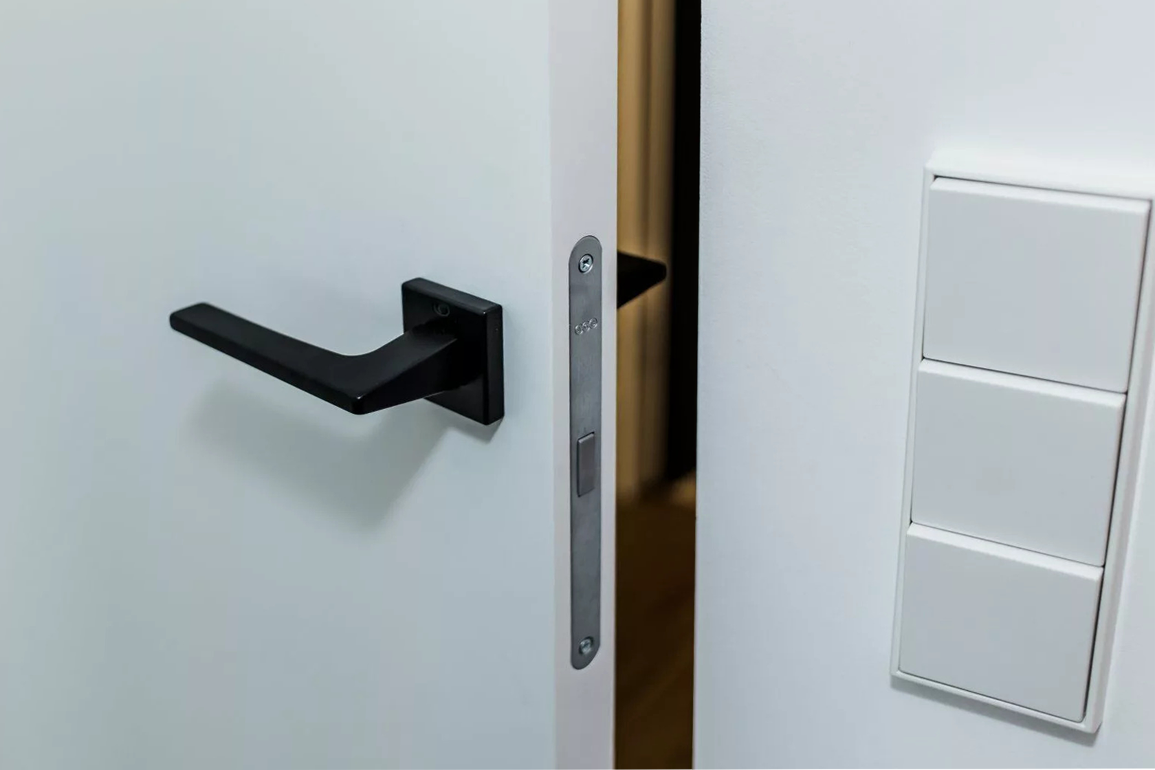 рокфон бланка 1200*600. коробка invisible 43 63 2150 eclipse. двери инвизибл профиль дорс.