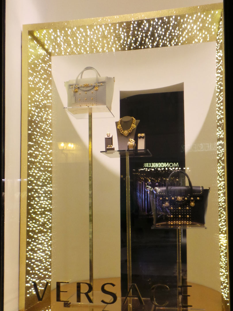 Стенд для витрины заказать